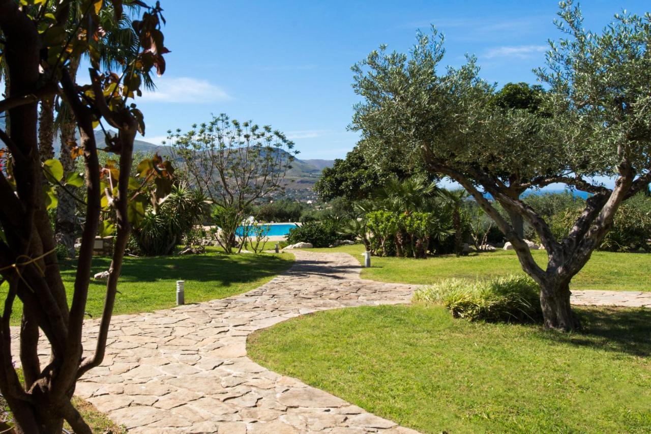 Ulivo Blu Holiday Homes Castellammare del Golfo Luaran gambar